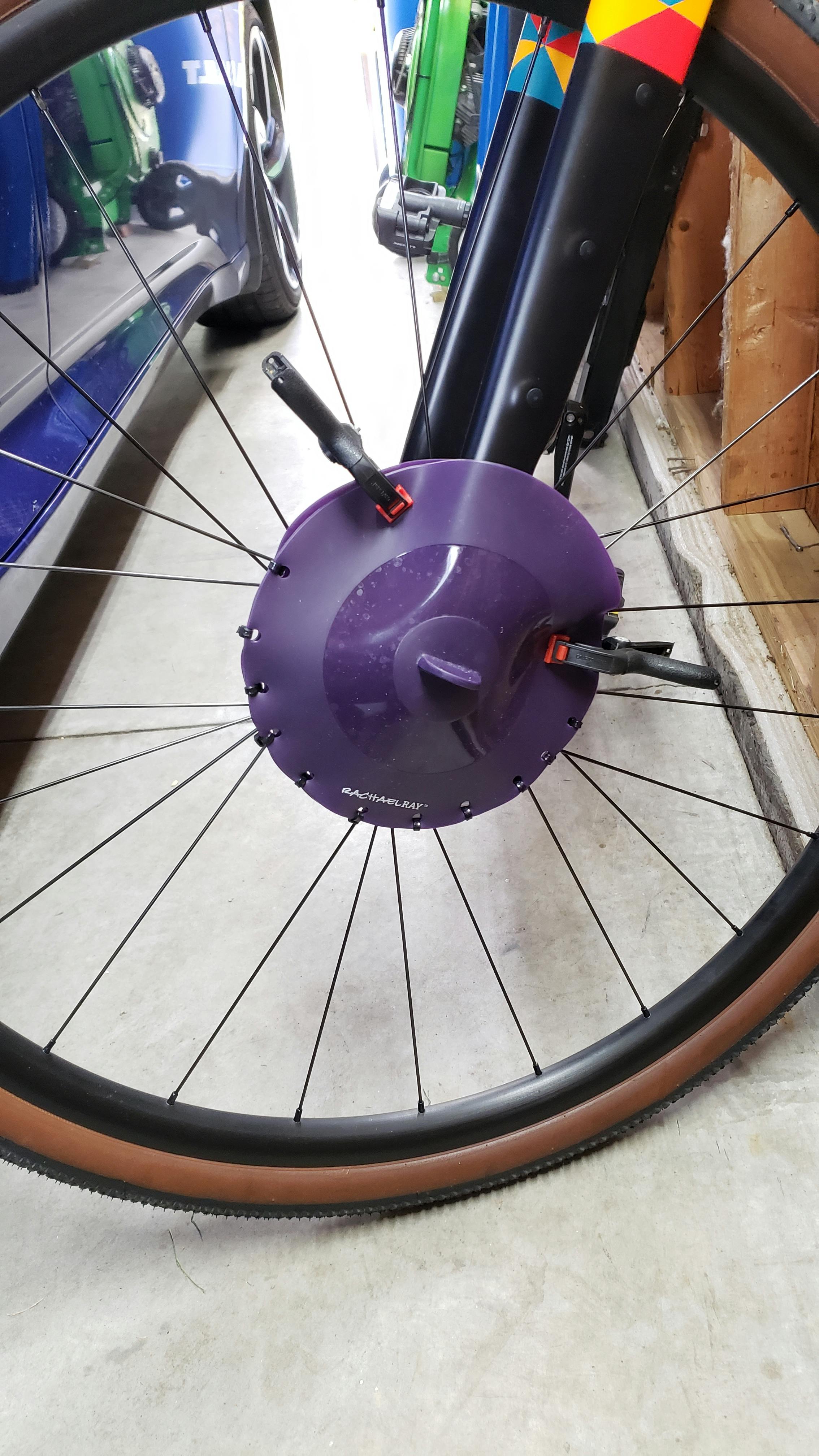 DIY disc brake cleaning cover